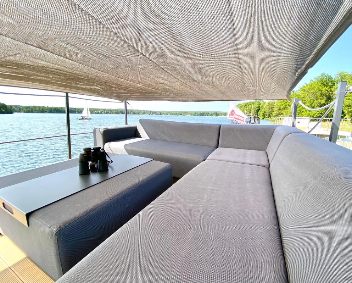 TraumZeitBoot Hausboot Bad Saarow 2