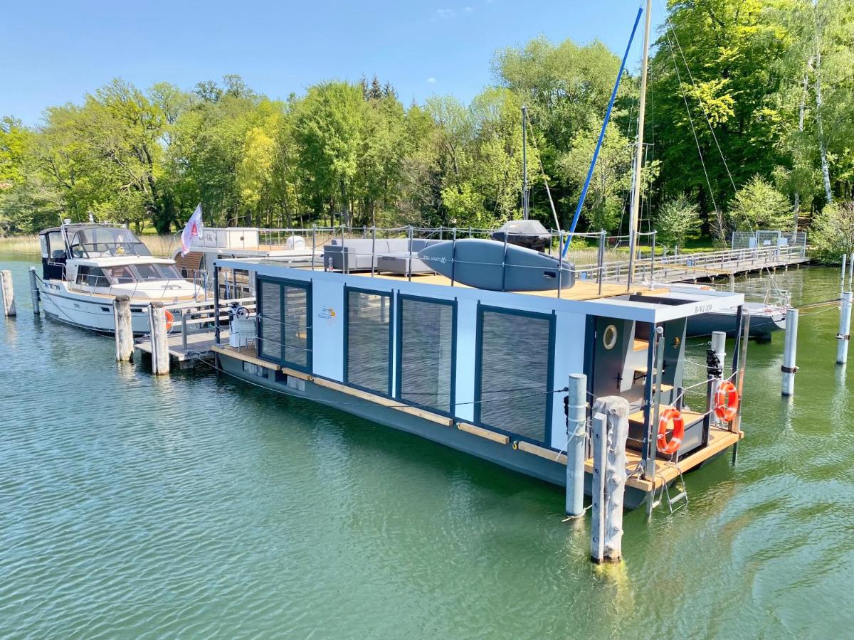 TraumZeitBoot Hausboot Bad Saarow 3