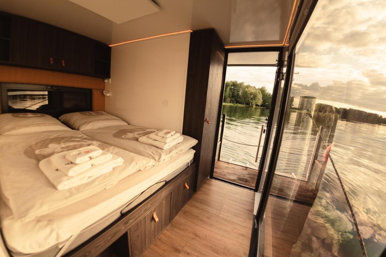 TraumZeitBoot Hausboot Bad Saarow 4